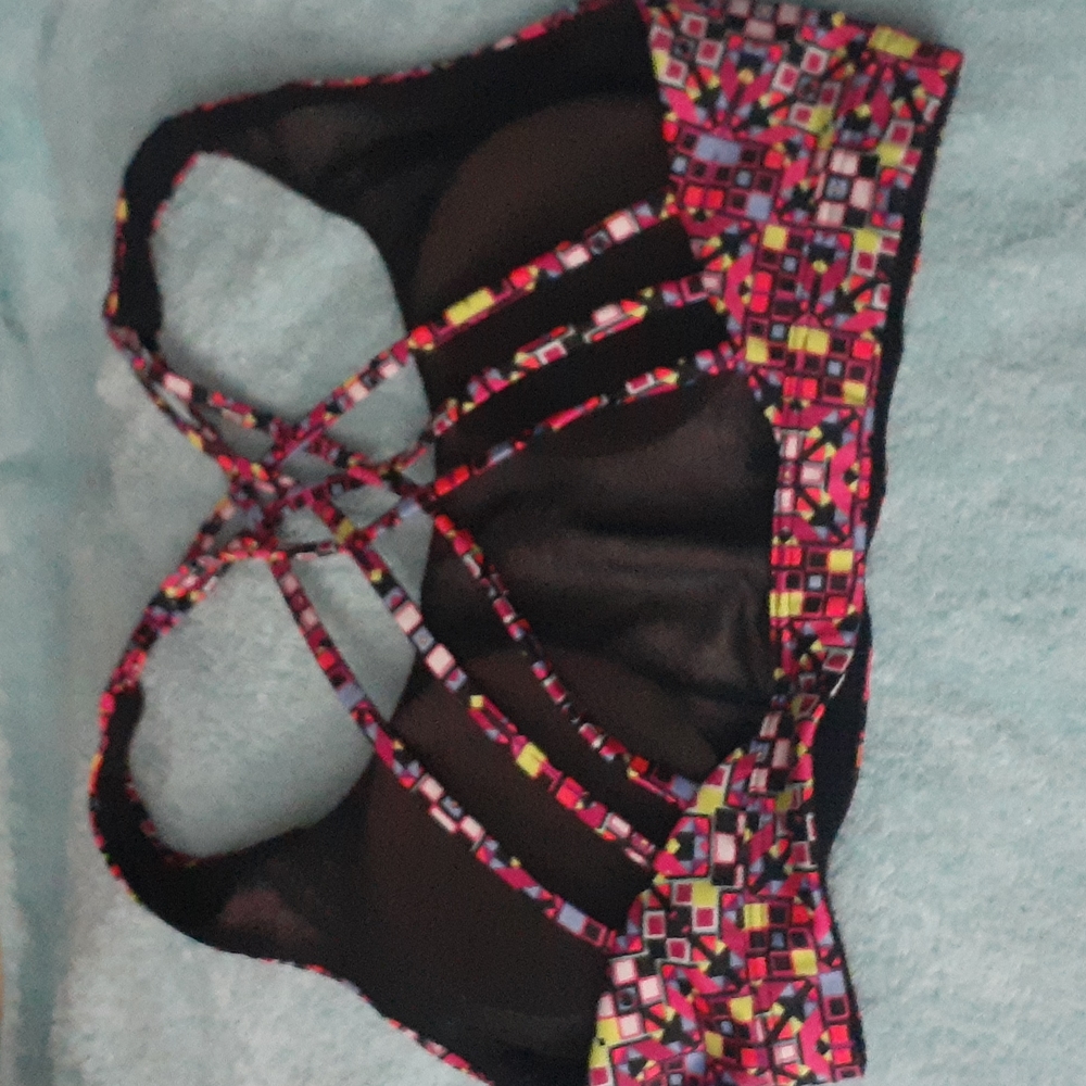 CLEARANCE!VICTORIA SPORT bra - Picture 2 of 3